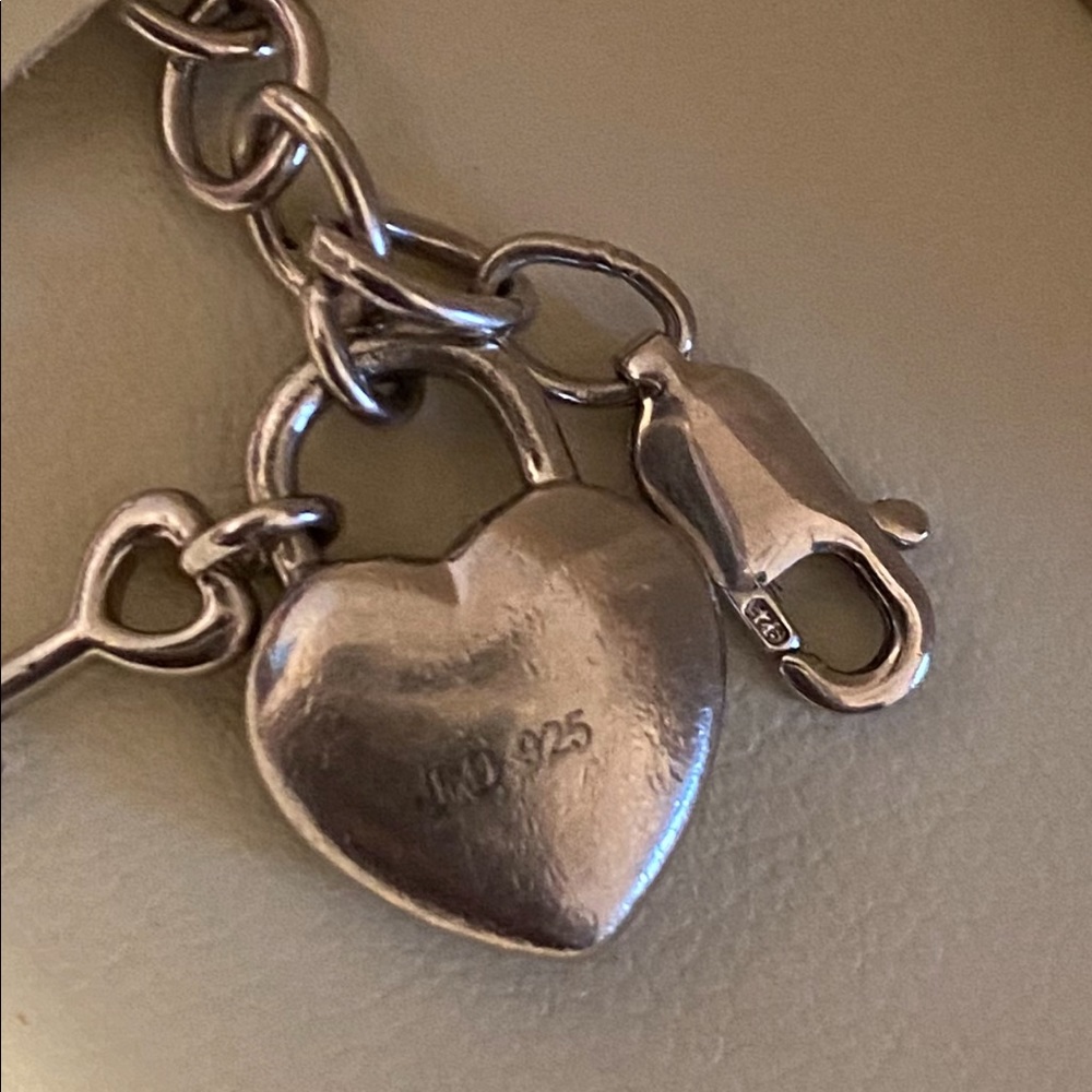 Authentic Jared Jewelry - beautiful charm bracelet. - Picture 2 of 11